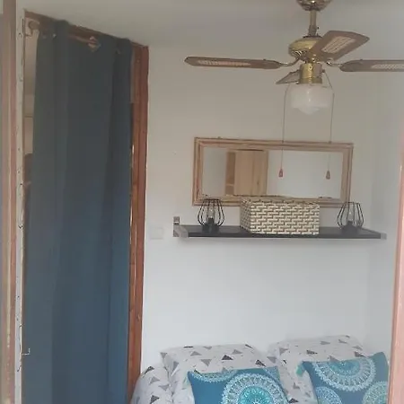Apartment T2 Avec Son Rez De Jardin De 40 M2 5 Couchages 250m De La Et 15km De L'arena