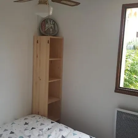 T2 Avec Son Rez De Jardin De 40 M2 5 Couchages 250m De La Et 15km De L'arena *