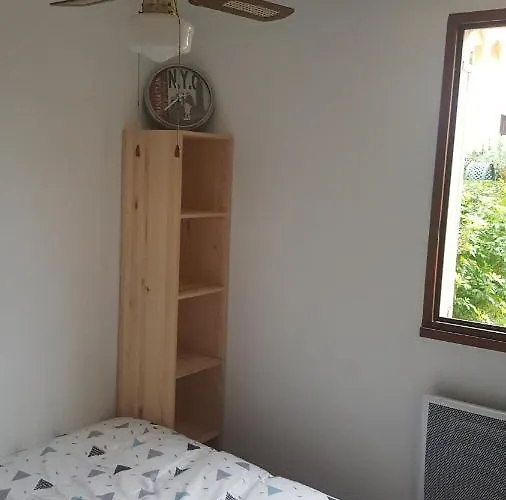 T2 Avec Son Rez De Jardin De 40 M2 5 Couchages 250m De La Et 15km De L'arena *