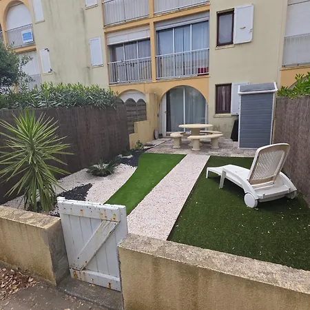 T2 Avec Son Rez De Jardin De 40 M2 5 Couchages 250m De La Et 15km De L'arena