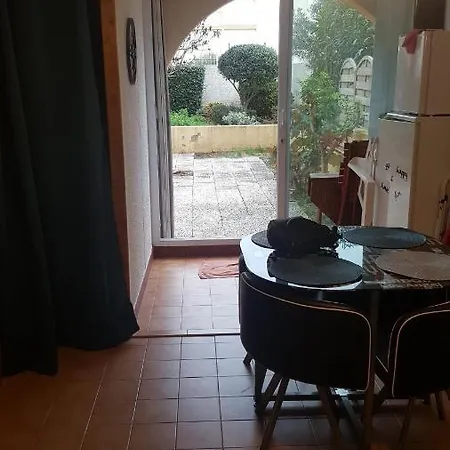 Lejlighed T2 Avec Son Rez De Jardin De 40 M2 5 Couchages 250m De La Et 15km De L'arena Narbonne-Plage